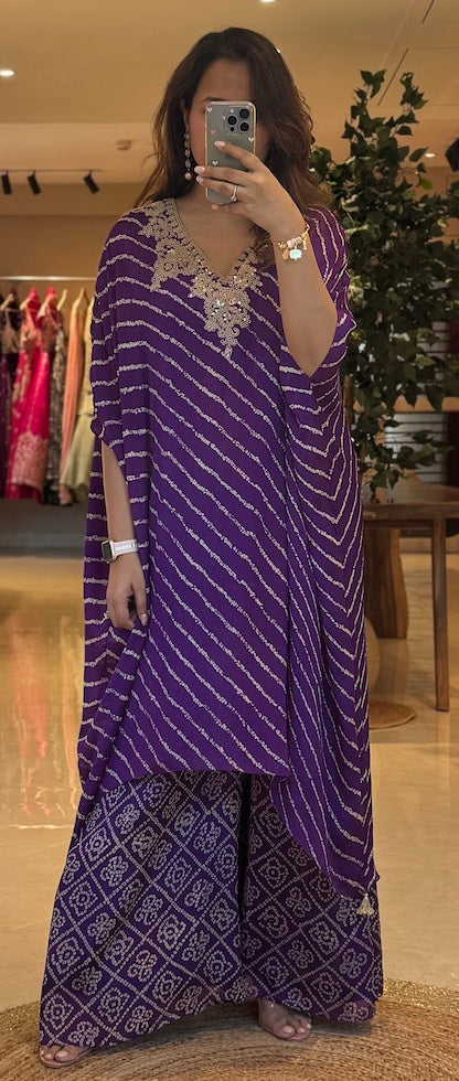 Bandhej V Kaftan Set
