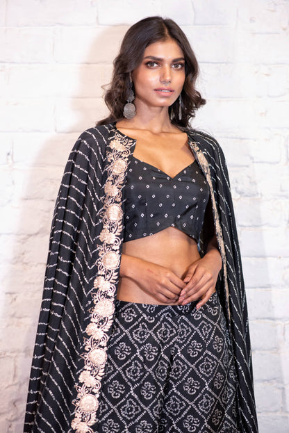 Black Cape & Garara Set